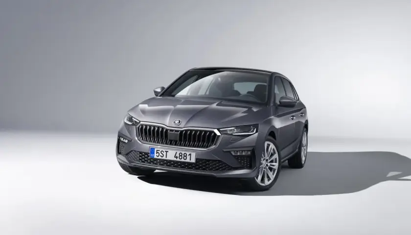 Szara Skoda Scala prezentuje się elegancko. Sprawdź atrakcyjną skoda scala cena i wybierz swój wymarzony samochód.