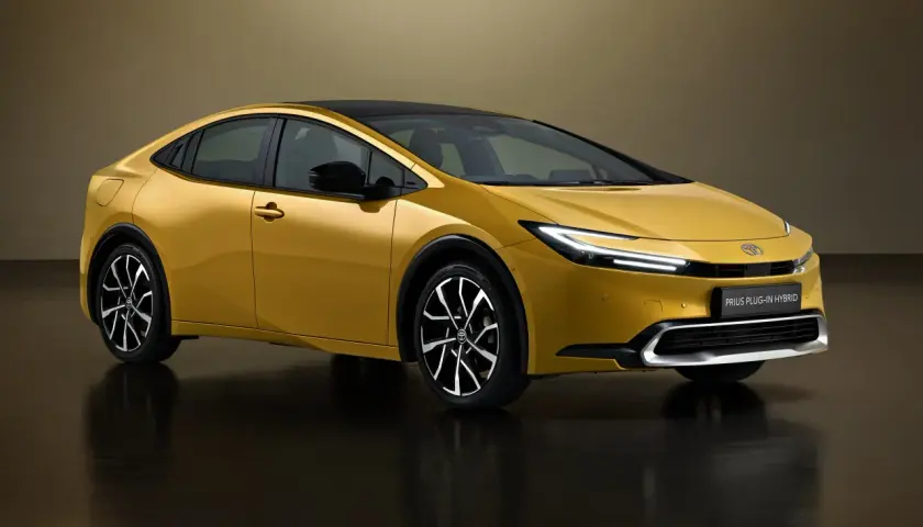 Nowy Prius: Cena, wersje, osiągi. Czy to lider PHEV w Polsce?
