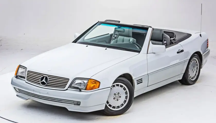 Mercedes SL R129: Ikona lat 90. Czy warto w nią inwestować?