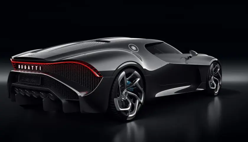 Bugatti La Voiture Noire: 70 mln zł. Dlaczego tak drogo?