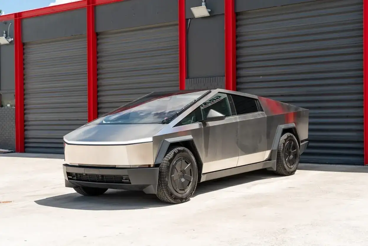 Tesla Cybertruck cena USA